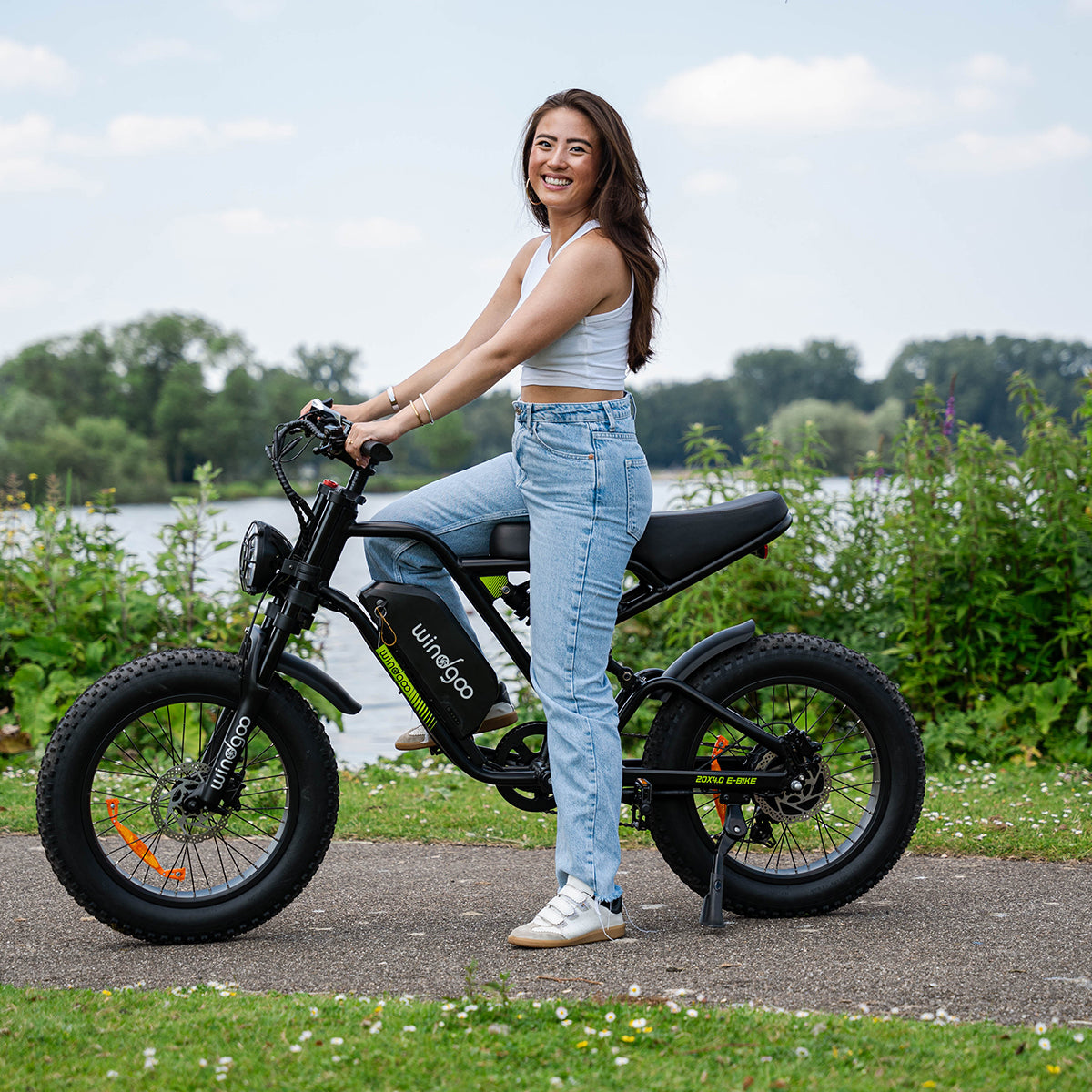 Windgoo - F18 Dubbele Deal Gratis Accessoire